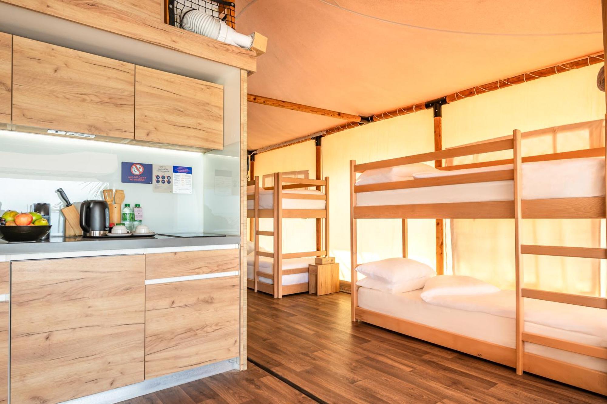 Bab Al Nojoum Hudayriyat Camp Hotel Abu Dhabi Ngoại thất bức ảnh